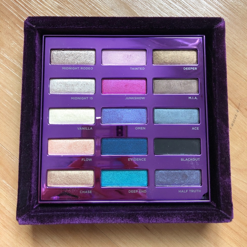 Urban Decay 15 anniversary eyeshadow collection
